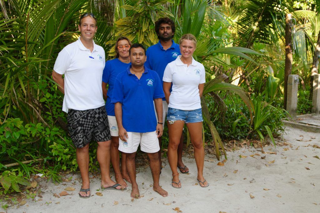 Dive Ocean Maldives Dhuni Kolhu: Das Team der Tauchbasis hat mittlerweile teilweise gewechselt. Foto: Sascha Tegtmeyer