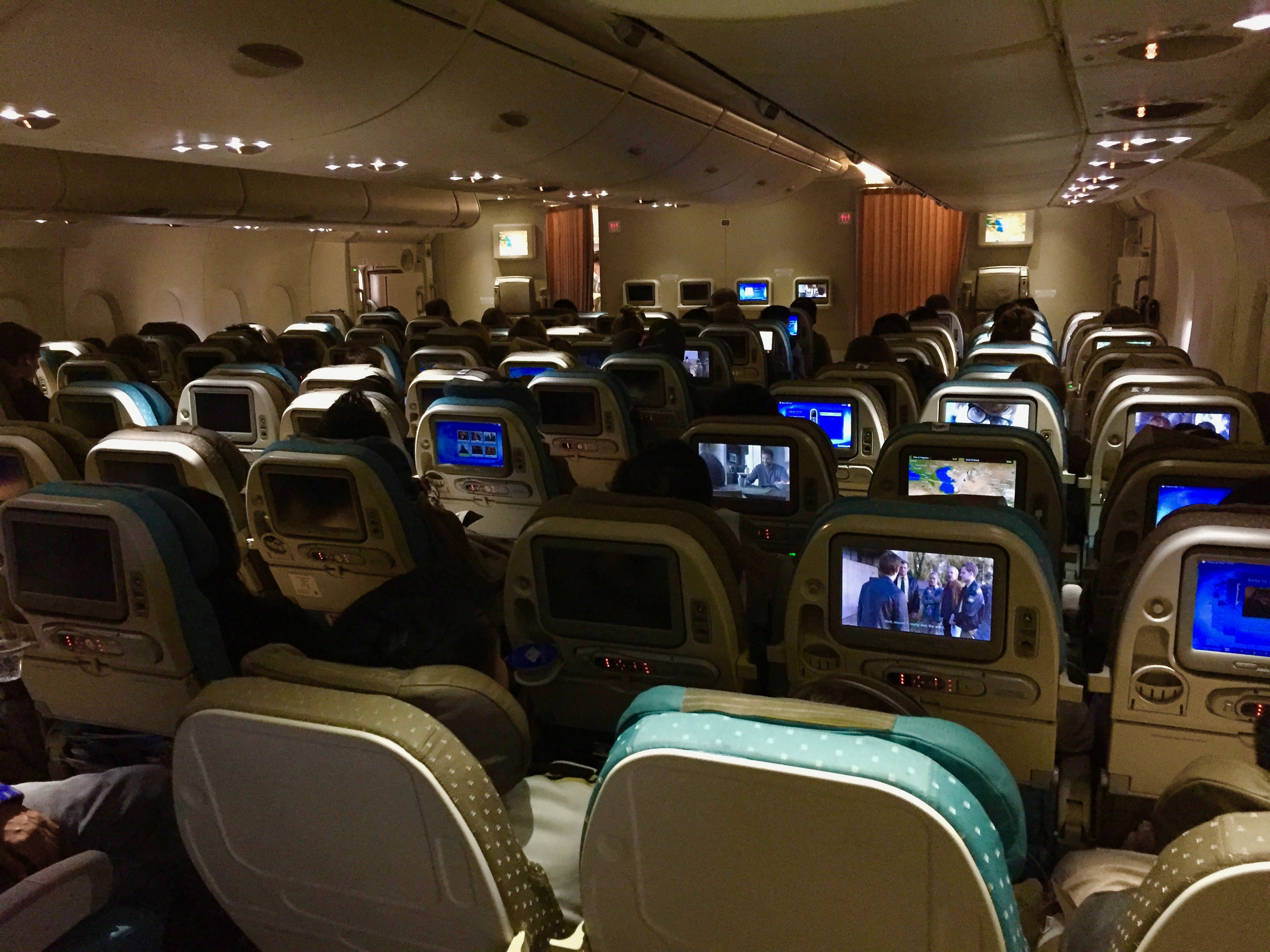 Wer nach dem letzten Tauchgang mindestens 24 Stunden gewartet hat, kann sich im Flieger in der Regel entspannt zurücklehnen. Foto: Sascha Tegtmeyer