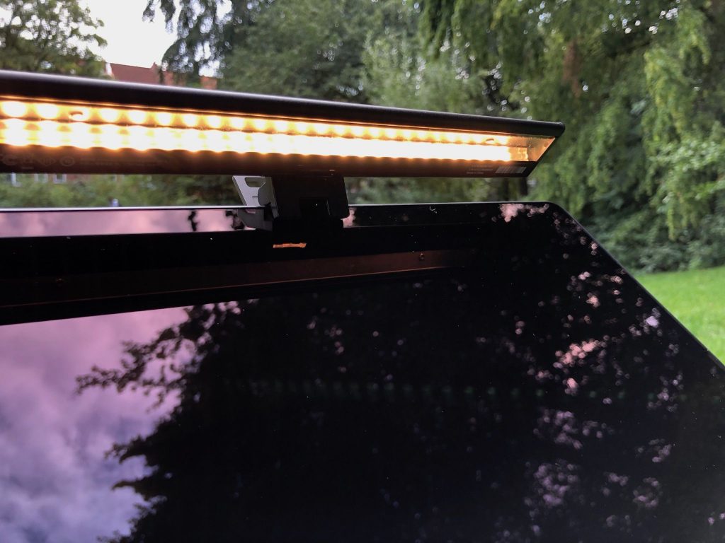 BenQ ScreenBar Lite Test – vielseitige USB-Laptop-Lampe für die Reise? 12 Von kühl-blau bis warm-gelb – die BenQ ScreenBar Lite kann das Licht nach Bedarf anpassen. Foto: Sascha Tegtmeyer