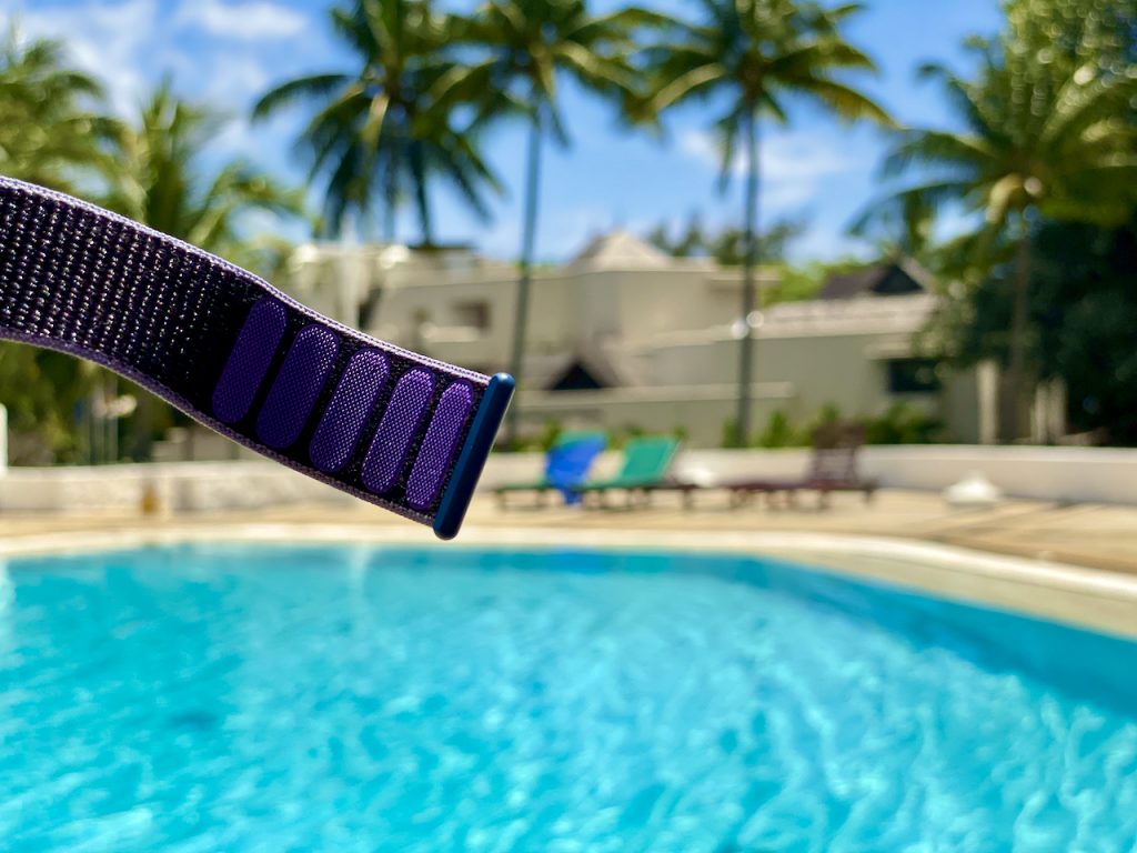 Wirklich günstig ist das Apple Watch Sport Loop nicht, aber sein Geld durchaus wert. Apple Watch Sport Loop Test Erfahrungen Testbericht Sportarmband