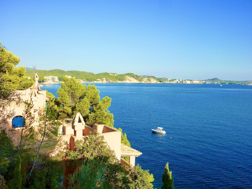 Reisebericht Mallorca – Tipps & Erfahrungen einer Insel voller Freude 8 Mallorca hat so viele schöne Ecken – um sie alle zu sehen, reicht ein Urlaub kaum aus. Das dürfte wohl der Grund sein, warum so viele Menschen immer wieder auf die Insel zurückkehren. Foto: Sascha Tegtmeyer