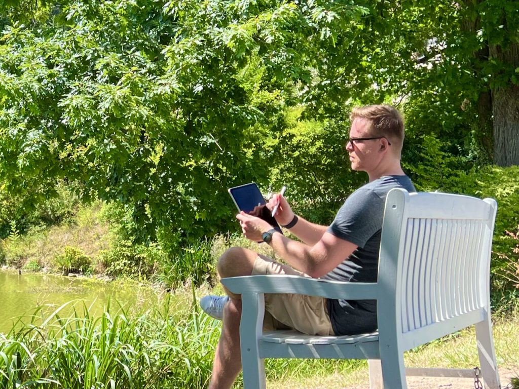 Mit dem iPad Air bist du überall kreativ und produktiv. iPad Air 5 Test Erfahrungen Testbericht Tablet Computer