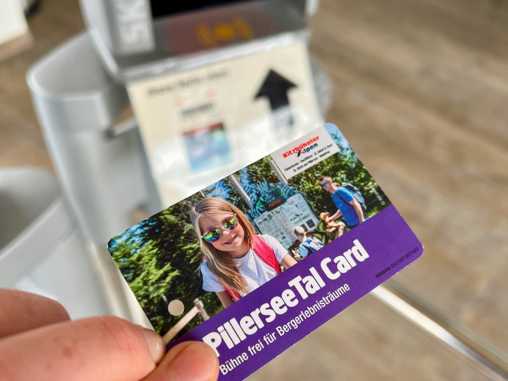 Wir haben mit der PillerseTal Card einen ganzen Haufen Geld gespart, unter anderem den Eintritt für das Jakobskreuz und die Fahrt mit dem Sessellift. Foto: Sascha Tegtmeyer